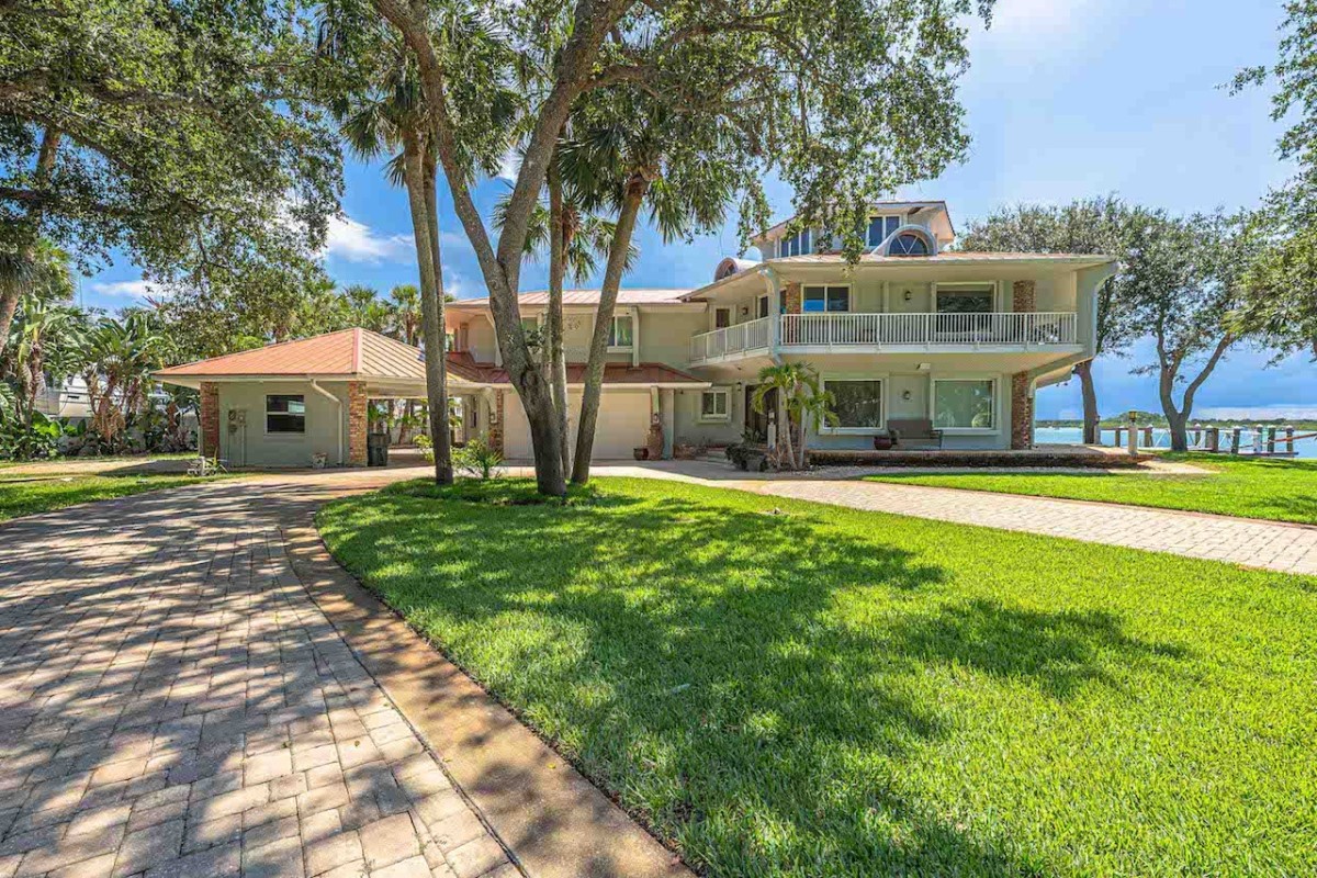 151 Bounty LN